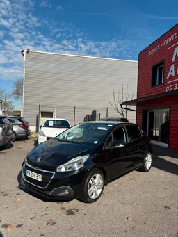 PEUGEOT 208 110ch S&S EAT6 Allure Business