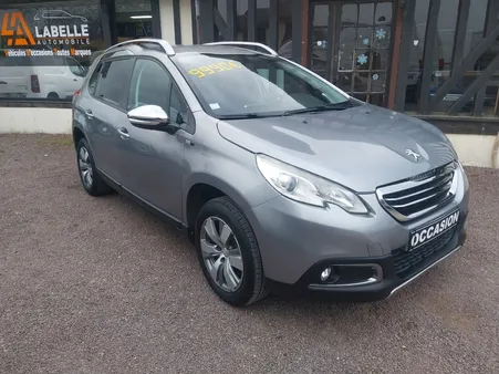 Peugeot 2008 STYLE 1.6L HDI 100cv