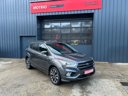Ford Kuga 2.0 TDCI 150 4x2 ST LINE