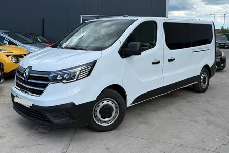 Renault Trafic 3 2.0 DCi 150 ch EDC Ambulance