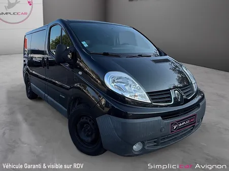 Renault trafic fourgon l1h1 1200 kg confort gn 2.5 dci 150