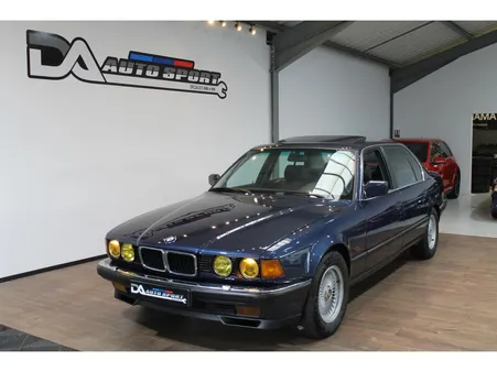BMW SERIE 7 750iL - BVA BERLINE E32 750iL