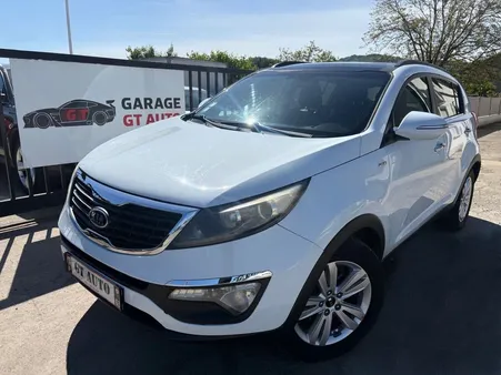 Kia Sportage PREMIUM 2.0 CRDI 136 CH 4X4 , GPS, ATTELAGE