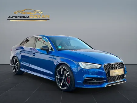 Audi S3 Berline 2.0 TFSI 300 Ch Quattro Bleu Sepang - Suivi Complet - Régulateur Adaptatif - Sièges Chauffants