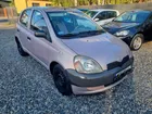 Toyota yaris essence vitres électriques verrouillage