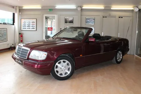 Mercedes e 220 cabriolet prestige bva w124