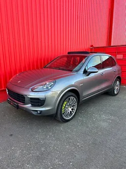 PORSCHE CAYENNE S E-Hybride Platinum Edition 3.0 V6 416 ch TipTronic