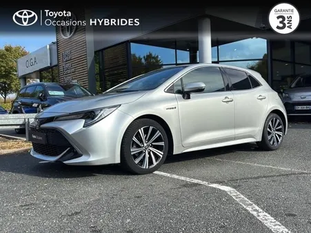 Toyota Corolla 122h Design MY21
