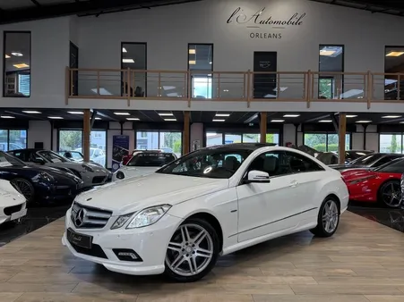 Mercedes Classe E COUPE 3.0 350 CDI 230 CV BLUEEFFICIENCY EXECUTIVE 7G-TRONIC / CAM / TO