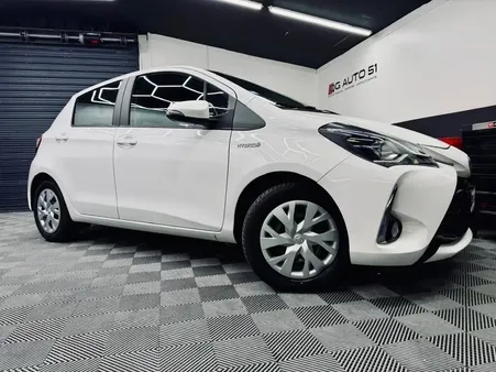 Toyota Yaris 1.5 VVTI 110 FRANCE BUSINESS