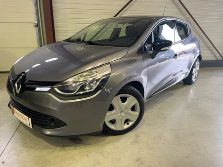CLIO IV 1L5 DCI 90 / 1ere main / GPS / régulateur / 5 places
