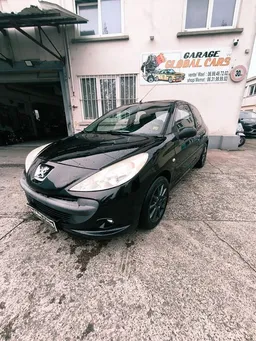 Peugeot 206+ 1.4 HDI 70CV 143 000 KM
