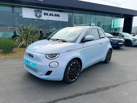 LOA 180e/mois Nouvelle Fiat 500 Électrique 42kWh 118ch La Prima