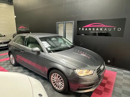 AUDI A3 A3 1.6 TDI 105 Ambition + DISTRI OK + CLIMATISATION + RADARS DE RECUL