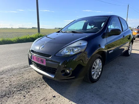 Renault clio 3 III Dynamique 1.2 16v 75 cv très bel état