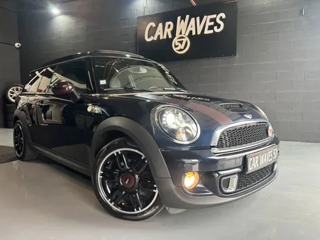 Mini clubman sd 143 ch hampton 50 ans 1 er main * t.o panoramique / sono harman kardon / cuir * ct ok
