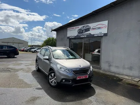 PEUGEOT 2008 1.6BlueHDI 100CV SUIVI GARAGE