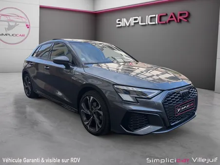Audi A3 Sportback 35 TFSI 150 s tronic s line, Toit ouvrant, Caméra 360, Sièges chauffants, Garantie 12 mois