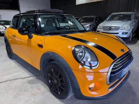 Mini Cooper 1.5D 116CV TOIT OUVRANT GARANTIE 12 MOIS