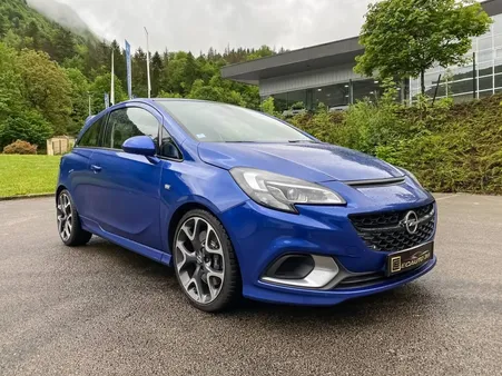 Opel Corsa OPC II 1.6 Turbo 207 Coupé Sport 2016