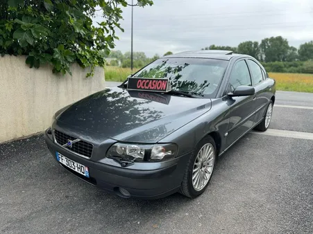 VOLVO S60 FF-303-HQ - D5 2.4 TDi 20V 163 cv Boîte auto