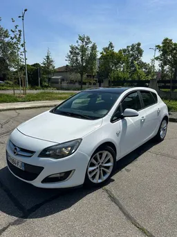 OPEL ASTRA 1,7 L CDTI 110 ch
