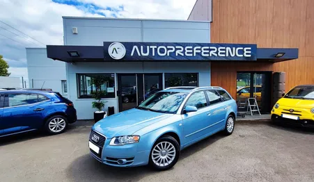 Audi A4 AVANT 2.0 TDI 140CH AMBITION LUXE*CARNET COMPLET*TOIT OUVRANT*SUPPORT LOMBAIRE