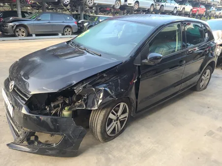 Volkswagen polo accidentée