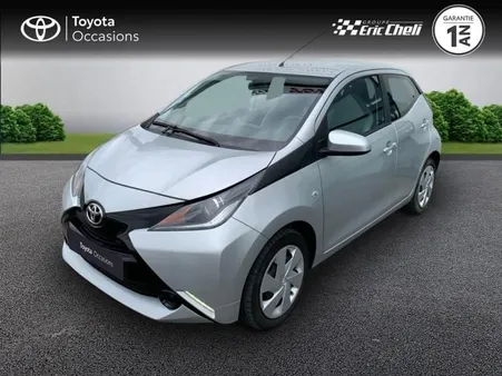 Toyota Aygo 1.0 VVT-i 69ch x-play 5p
