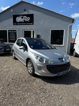 Peugeot 308 1.6 HDi 110cv / Petit Prix