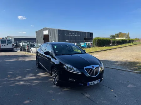 Lancia delta 1.6 jtd 120 ch BVA garantie 6 mois