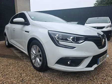 ✅renault megane 1.5 blue dci 95 ch premiere main boite 6 vitesses