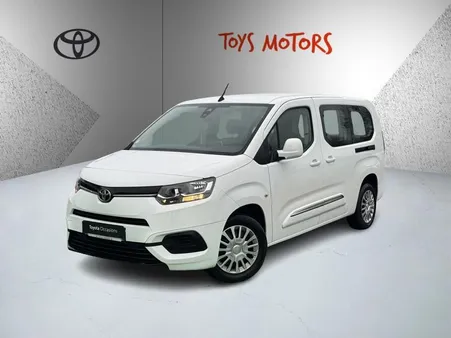 Toyota Proace City Verso 1.2 LONG 110 VVT-I DYNAMIC
