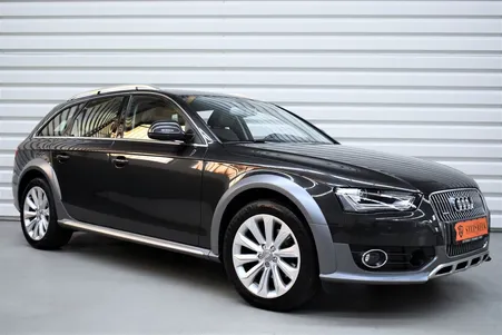 Audi A4 Allroad 2.0 TDI 177ch Quattro – ACC – Keyless – Caméra – Cuir/Alcantara