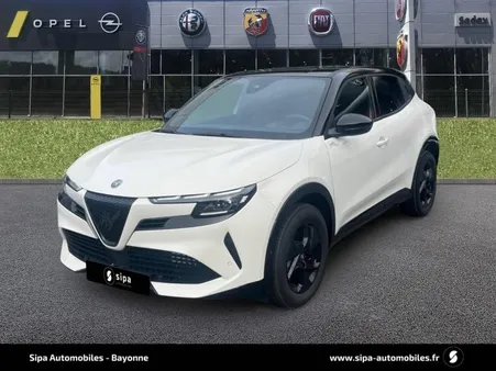 Alfa Romeo Junior 1.2 Ibrida 145 ch eDCT6 Premium 5p