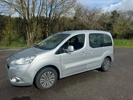 Peugeot partner tepee 1.6 hdi 92 cv premium