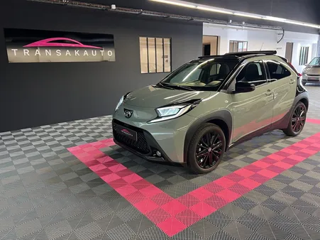 TOYOTA AYGO X MY23 1.0 VVT-i 72 CV S-CVT Air Collection + PREMIÈRE MAIN + TOIT OUVRANT + APPLE CARPLAY + CAMÉRA
