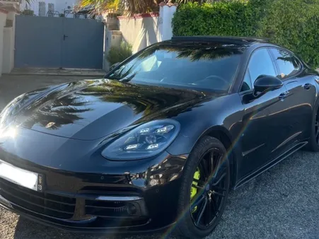PORSCHE PANAMERA 4 V6 3.0 462 PDK Hybrid FULL OPTIONS Échange possible