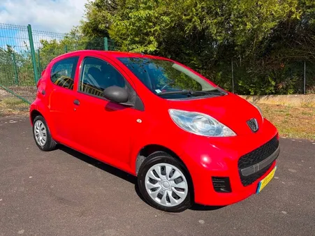 Peugeot 107 1.0 i 12v 68 Urban 1ère Main 2011 / 116 305 kms