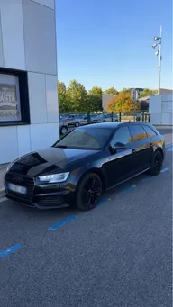 Audi A4 Avant S line / Virtual / Cuir Marron / LED