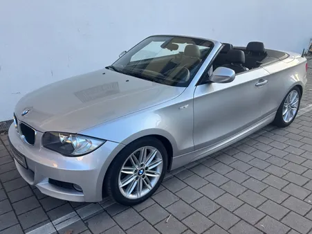Bmw 120i Cabriolet 2.0 170CH - Carnet D'Entretien Complet Bmw - Pack M - Sellerie Cuir - Sièges Chauffants - Jantes Alu - 95000KM