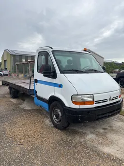 RENAULT Master DEPANNEUSE 2.8 DTI 115CH vendu en l'etat