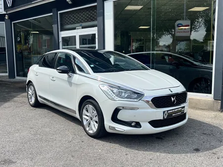 DS DS5 BUSINESS BlueHDi 150 Ch SS BVM6
