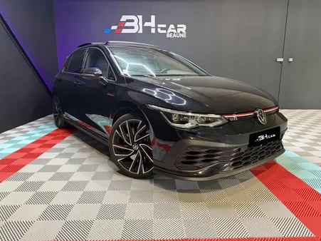 Volkswagen Golf 2.0 TSI 300 GTI CLUBSPORT DSG 7 / TOIT OUVR / SIEGES CHAUFF / CARPLAY / ALCANTARA