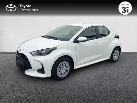 Toyota Yaris 116h Dynamic 5p MY22
