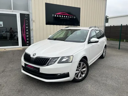 SKODA OCTAVIA COMBI 1.6 TDI 116 ch Business / APPLE CARPLAY / DASCHCAM / GPS / ECRAN TACTILE