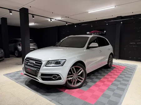 AUDI SQ5 V6 3.0 BiTDI 313 Quattro Tiptronic 8 - Suivi d'entretien Complet - 4 pneus récents - Attelage amovi