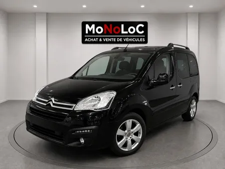 Berlingo 1,6 HDI Shine 120ch - V.Neuf 28.050e - Gtie 12+ - Satisfait/Remboursée pendant 15j - GPS 16/9 Carplay - Toit Panoramique - Régulateur - Caméra/Radar Recul - S.Chauffants - Attache Remorque