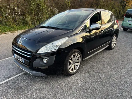 Peugeot 3008, 2.0 HDI HYbrid4, 163ch en très bon état
