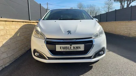 208 1.2 vti 4cv 82cv finition style